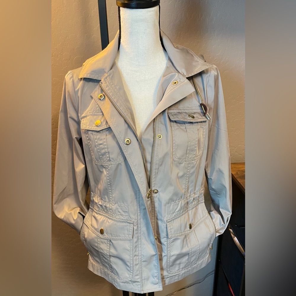 Very Classy Lightweight Talbots Jacket - image 1